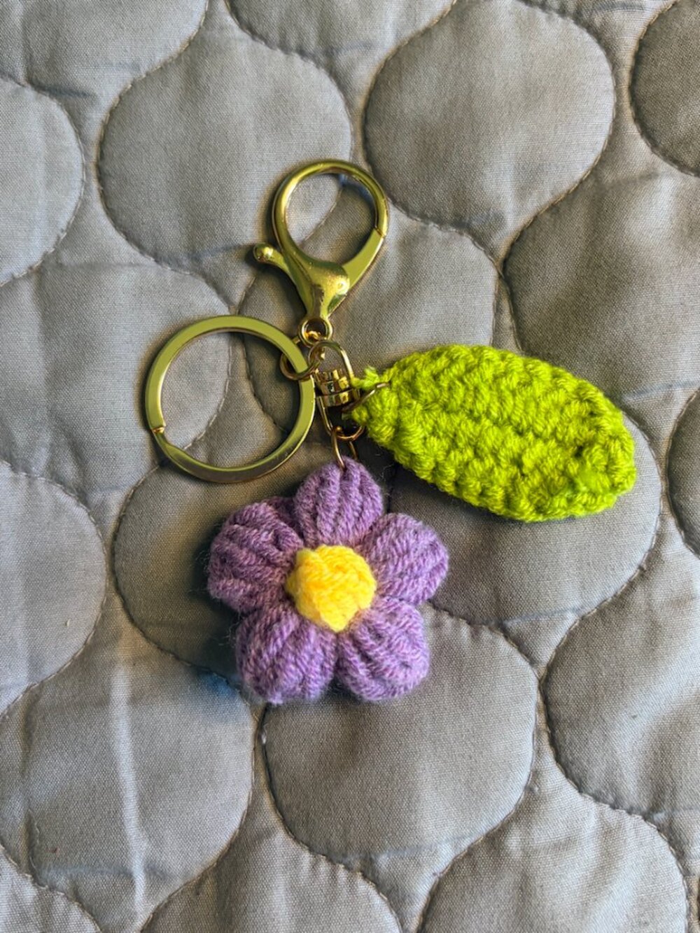 Puff Purple Flower Keychain